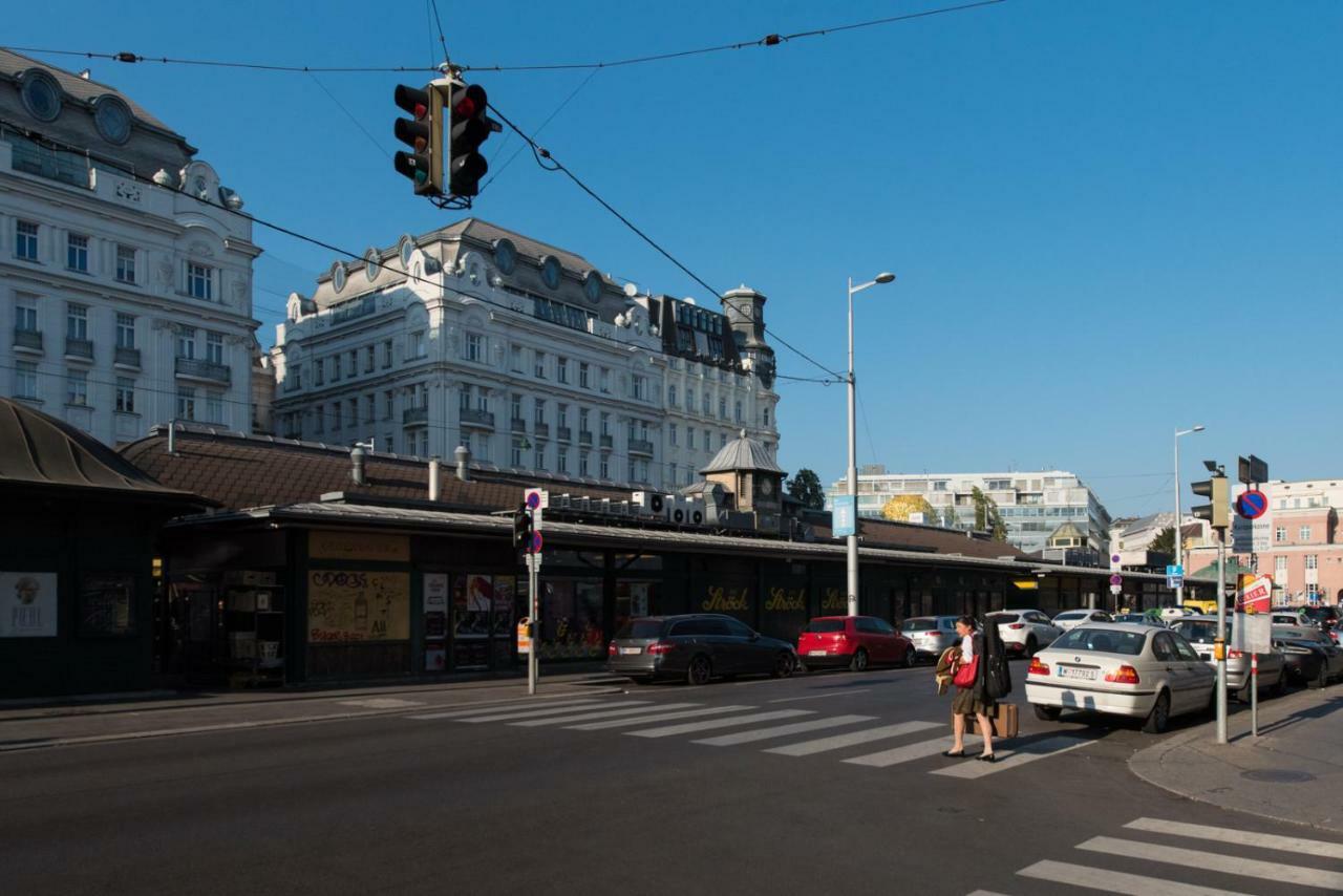 Let It Be Vienna U1, U2, U4 Karlsplatz Oper Lejlighed Eksteriør billede